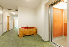 Hotel Föstlerhof in Gais - Villa Ottone: Ascensore